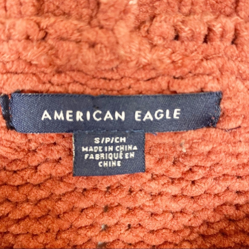 AMERICAN EAGLE Chunky Chenille Cable Knit Sweater Cozy Size Small Boxy - Picture 8 of 12